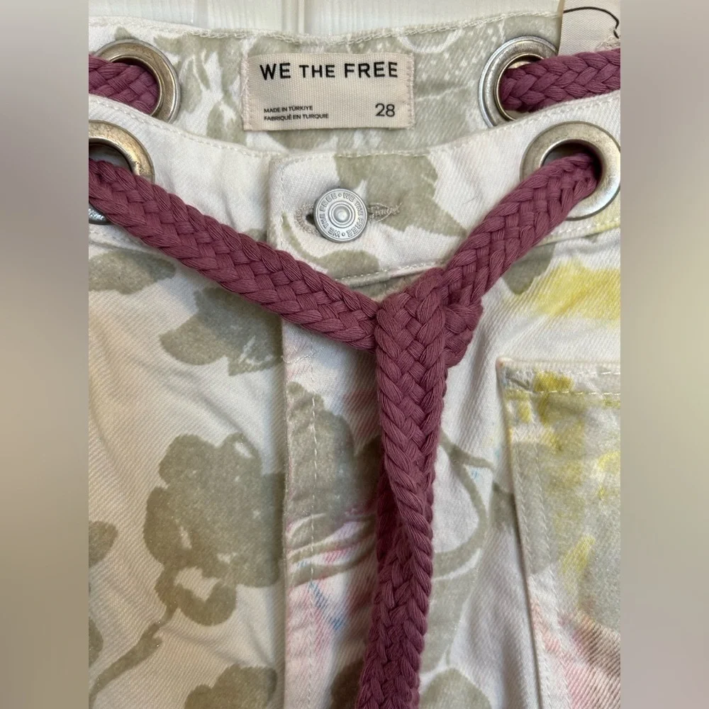NWT we the free Moxie flocked barrel jeans 28 ivory floral oversized baggy - Picture 9 of 10
